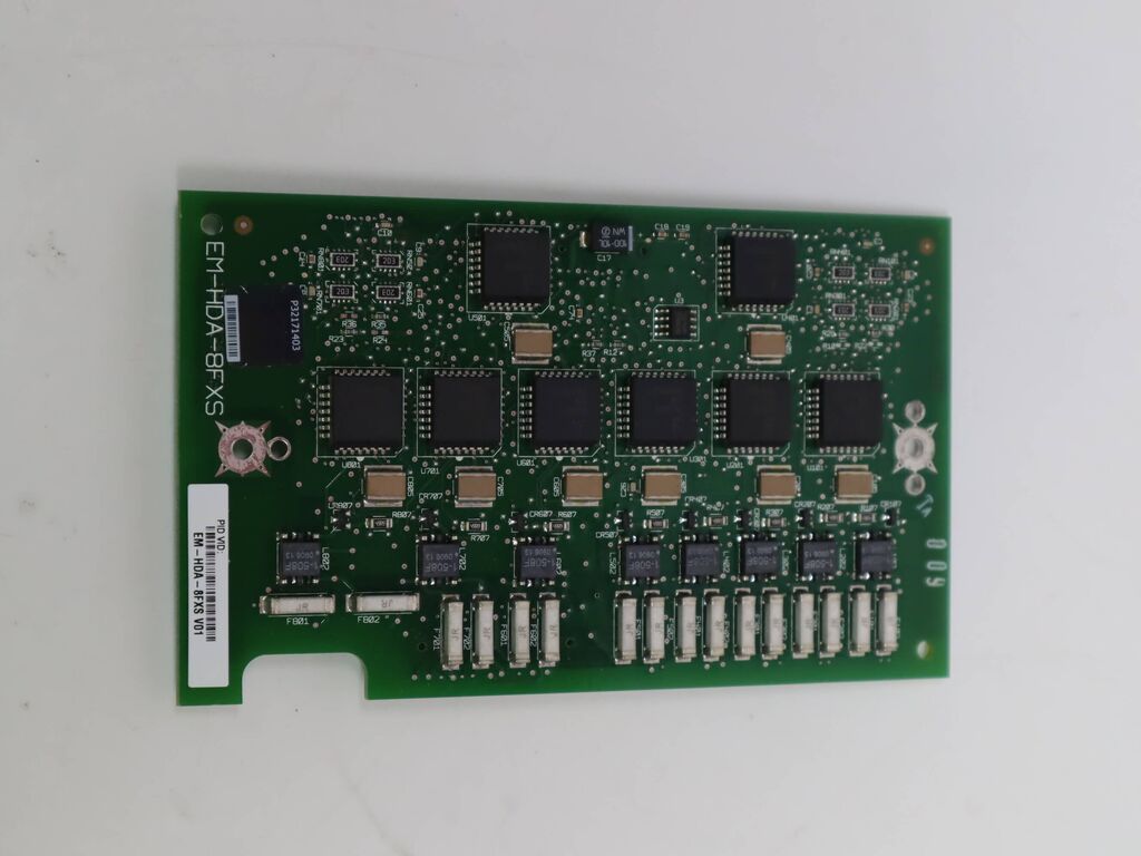 Cisco EM3-HDA-8FXS/DID 8-port voice/fax expansion module
