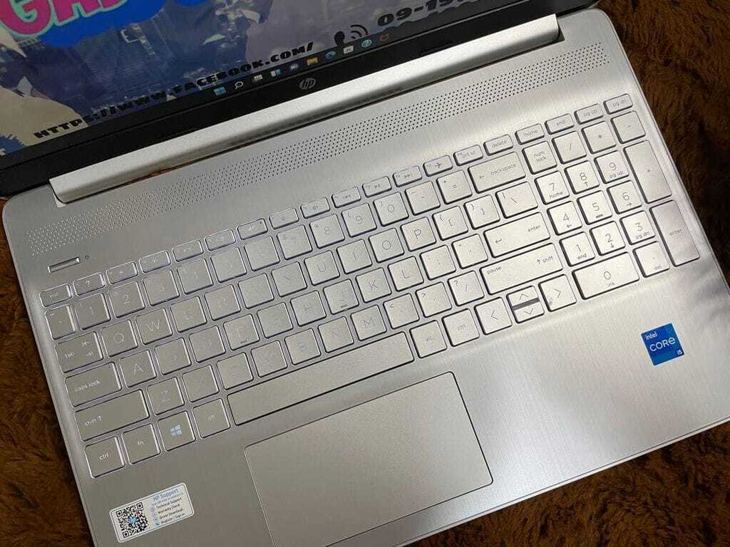 HP Laptop 15s-fq4xxx Intel i5 1155G7 2.50GHz 8GB RAM 256GB SSD 15.6" FHD Win 11 - B Grade