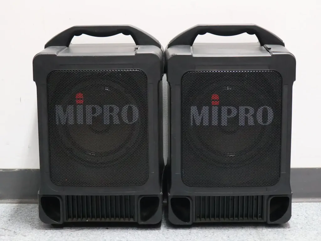 MIPRO MA-707 Portable Wireless PA System + Extension Speaker 1 Mic 791.075 MHz No Battery
