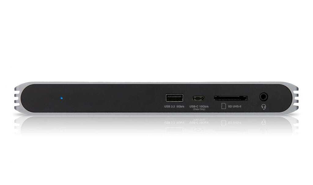 CalDigit USB-C Pro Dock With PSU, Thunderbolt 3 Cable, And 2 DisplayPort Cables – Used, Silver