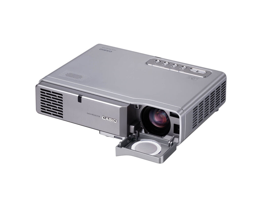 Casio XJ-560 1024x768 Projector VGA 3000 Lumens