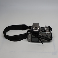 Canon EOS 300D Compact SLR 6MP Digital Camera - Untested Image 1