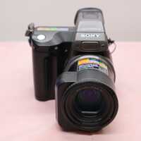 Sony Digital Mavica MVC-FD95 Digital 3.5" Floppy disk Camera  Image 1