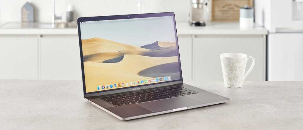 MacBook本体 Core i9 1TB MacBookPro 15-inc 2018 Mid 2018 Apple MacBook Pro with 2.9GHz Intel Core i9 (15