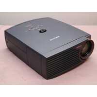 InFocus LP400 800x600 Projector VGA  700 Lumens w/Accessories - B Grade Image 2