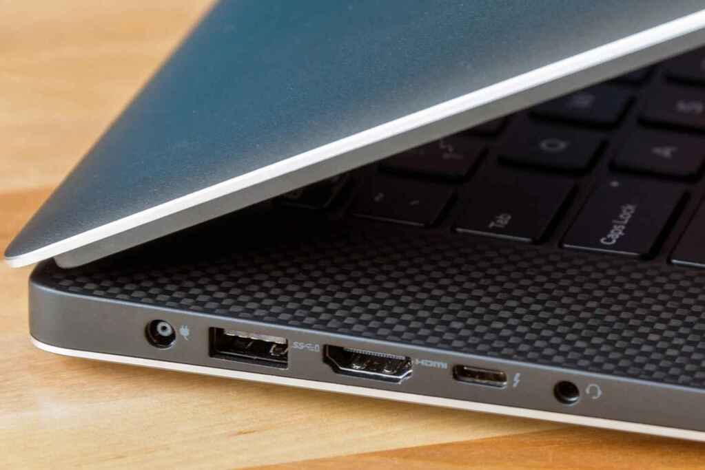 Buy Dell XPS 15 9560 Intel i7 7700HQ 2.80GHz 32GB RAM 1TB Buy Dell XPS 15 9560 Intel i7 7700HQ 2.80GHz 32GB RAM 1TB
