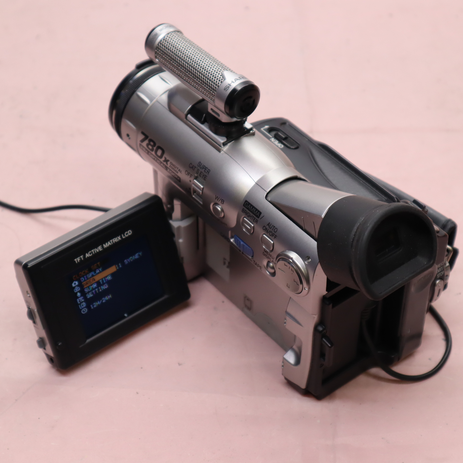 Sharp VL-WD450E PAL MiniDV Digital Video Camera Recorder w/Accessories Image 3