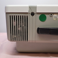 Eiki OHP-3200 Portable Overhead Projector Image 4