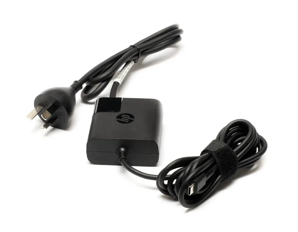 Genuine HP 45W 20V 2.25A USB-C Type-C AC Adapter TPN-DA07 - Used