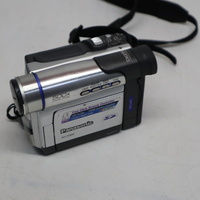 Panasonic NV-DS65 Digital MiniDV Camcorder