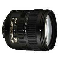 Nikon AF-S DX NIKKOR 18-70mm f/3.5-4.5G ED Lens with UV Filter