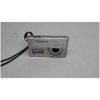 Olympus FE-3010 12MP Digital Compact Camera