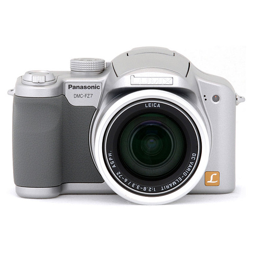 Panasonic Lumix DMC-FZ7 6MP Digital Camera - Used