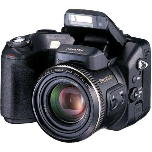 Fujifilm FinePix S7000 6MP Digital Camera