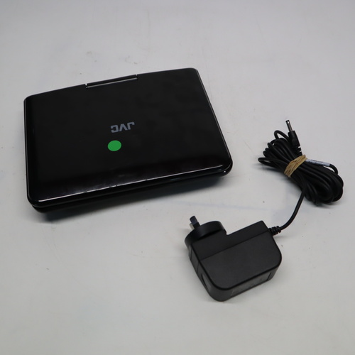 JVC XV-PY700A 7" Portable Regionless DVD Player