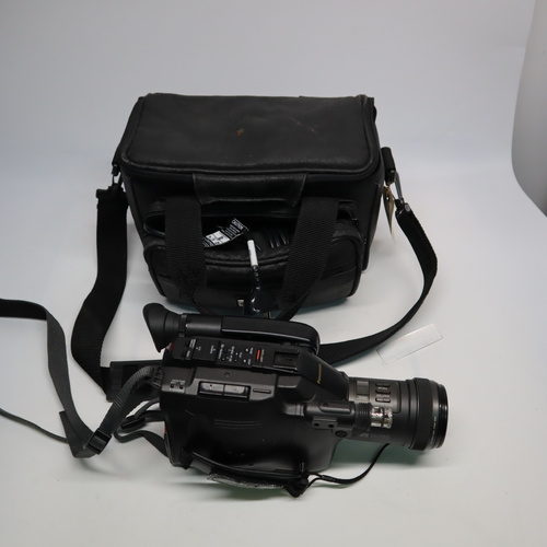 Panasonic NV-G202A VHS-C Movie Camera 