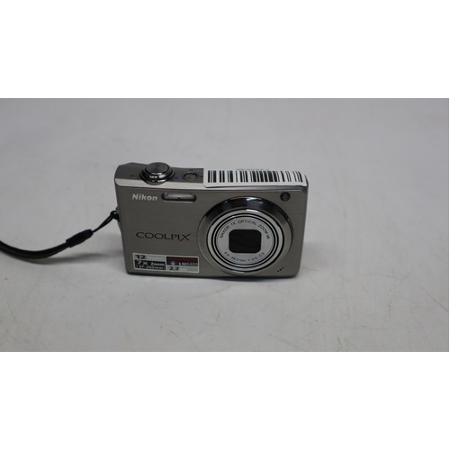 Nikon Coolpix S630 12MP Digital Camera